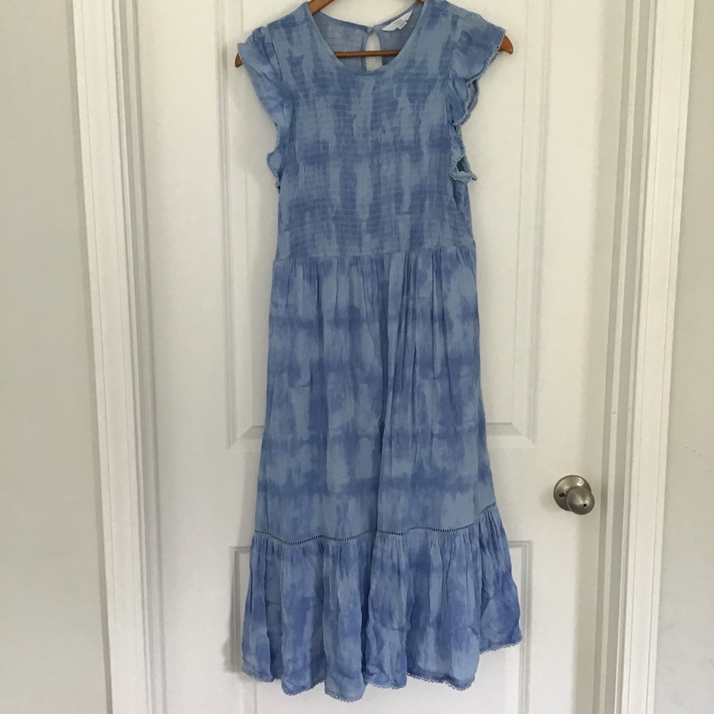Time and Tru blue tie dye midi dress ruffle hem flutter sleeves